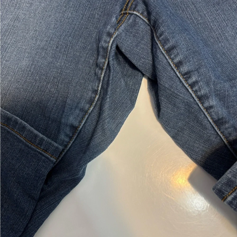 Torrid Super Denim Jegging Crop Button Fly Blue Jeans Women’s Size 24 - Picture 4 of 7